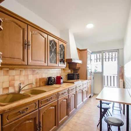 Daire Magnifique Proche Des Plages Garage Prive *